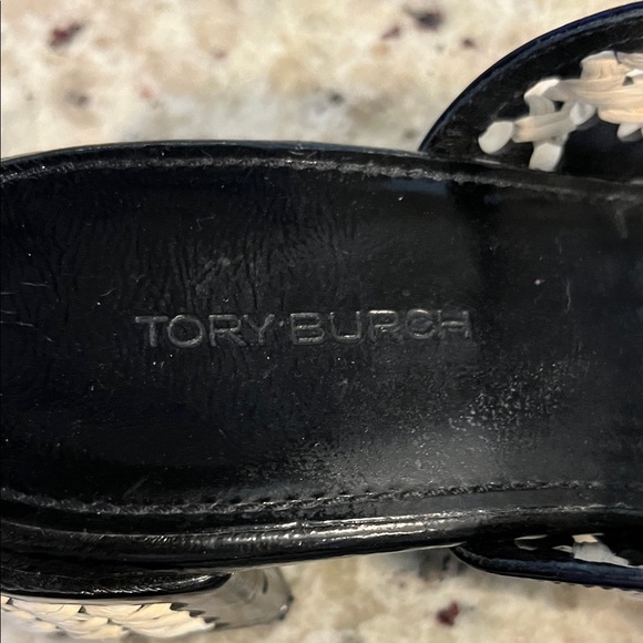 Tory Burch Black and Cream Checkered sandals - Picture 2 of 13